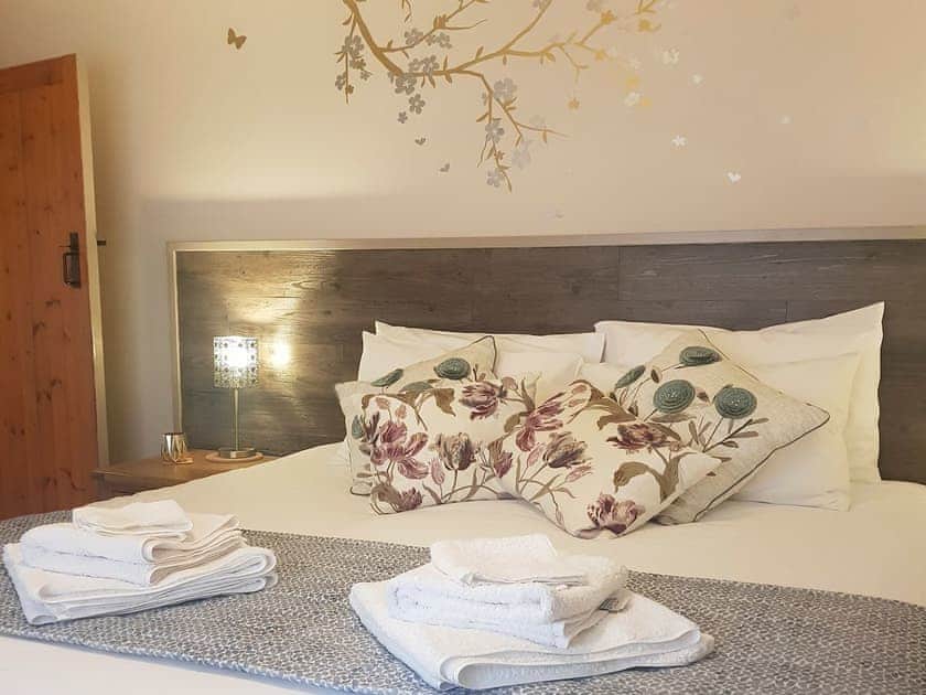 Double bedroom | Haagwood Cottage, Kilberry, near Tarbert