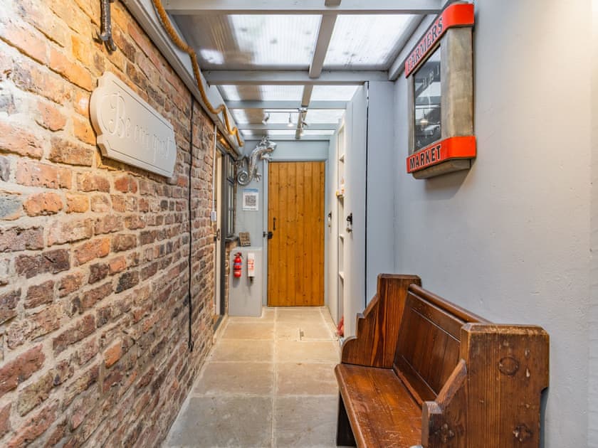 Interior | Lesta Cottage, Bielby, near York