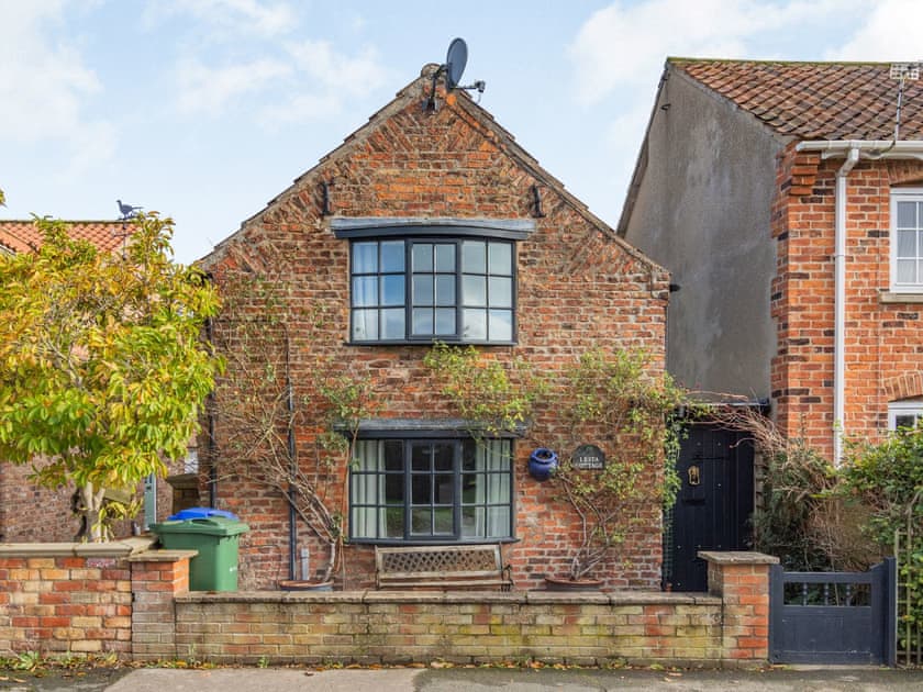 Exterior | Lesta Cottage, Bielby, near York