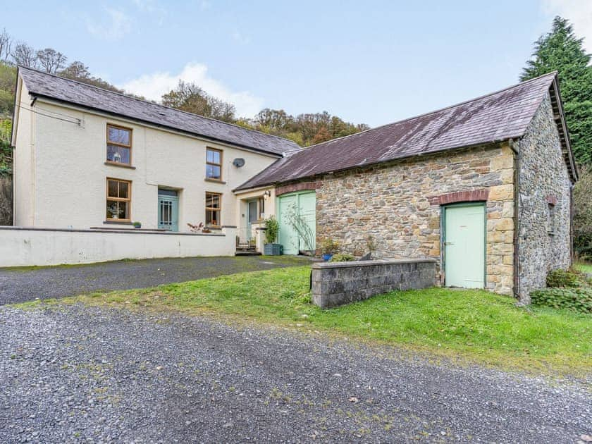 Exterior | Pwll Farmhouse, Llanllawddog, near Brechfa