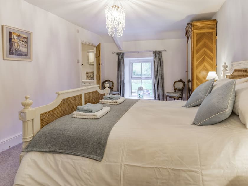 Double bedroom | Pwll Farmhouse, Llanllawddog, near Brechfa