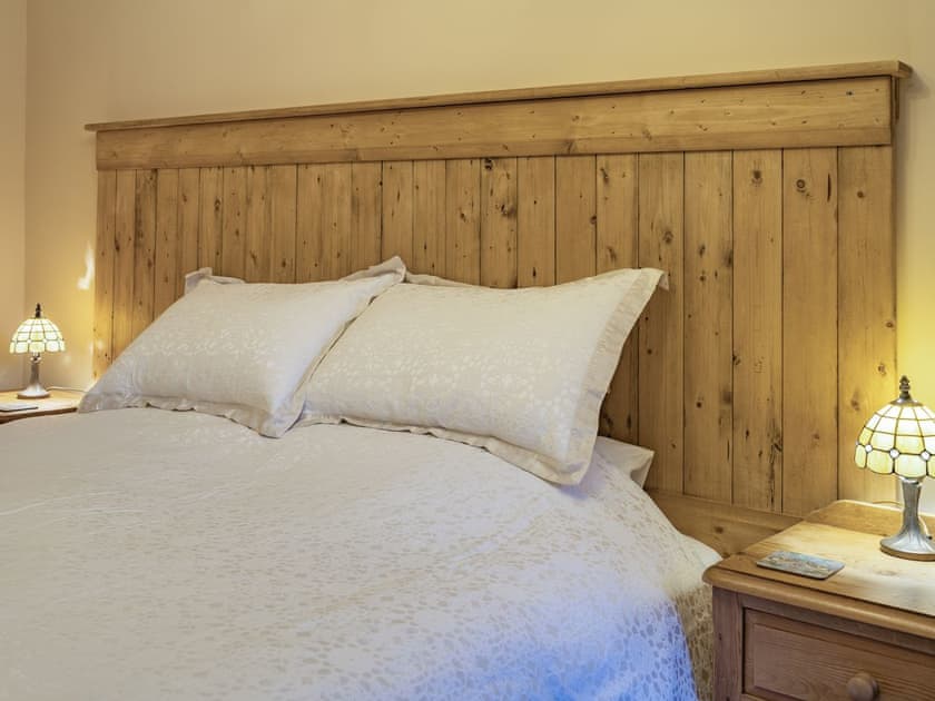 Double bedroom | Pwll Farmhouse, Llanllawddog, near Brechfa