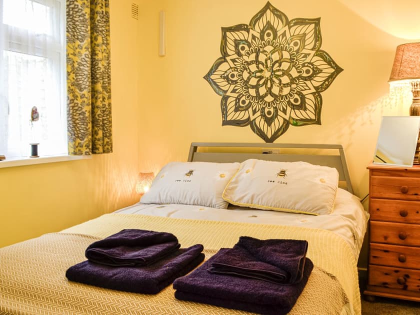 Double bedroom | Two Peas in a pod, Aberaeron