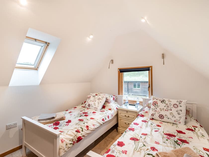 Twin bedroom | Brindleshaw Barn, Harvel, near Gravesend