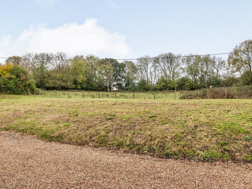 Garden and grounds | Brindleshaw Barn, Harvel, near Gravesend
