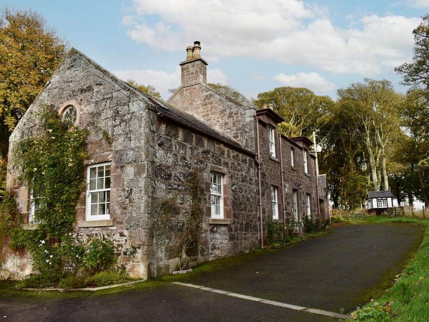 Exterior | Straton Cottage, St Cyrus, near Montrose