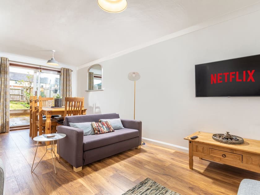 Living room/dining room | Maunsell, Ashford
