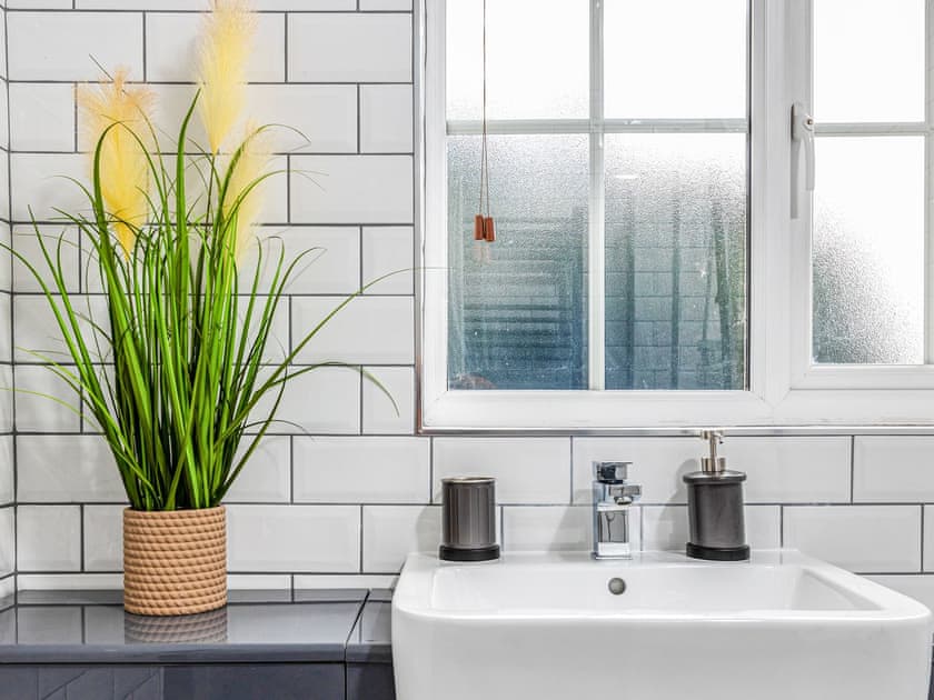 Bathroom | Maunsell, Ashford