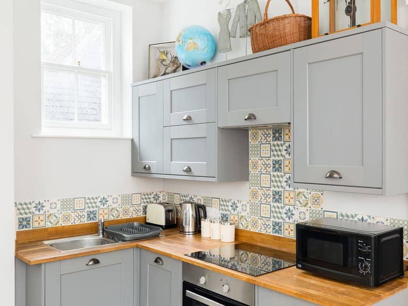 Kitchen | Apartment 12 - The Judges Lodgings, Gloucester