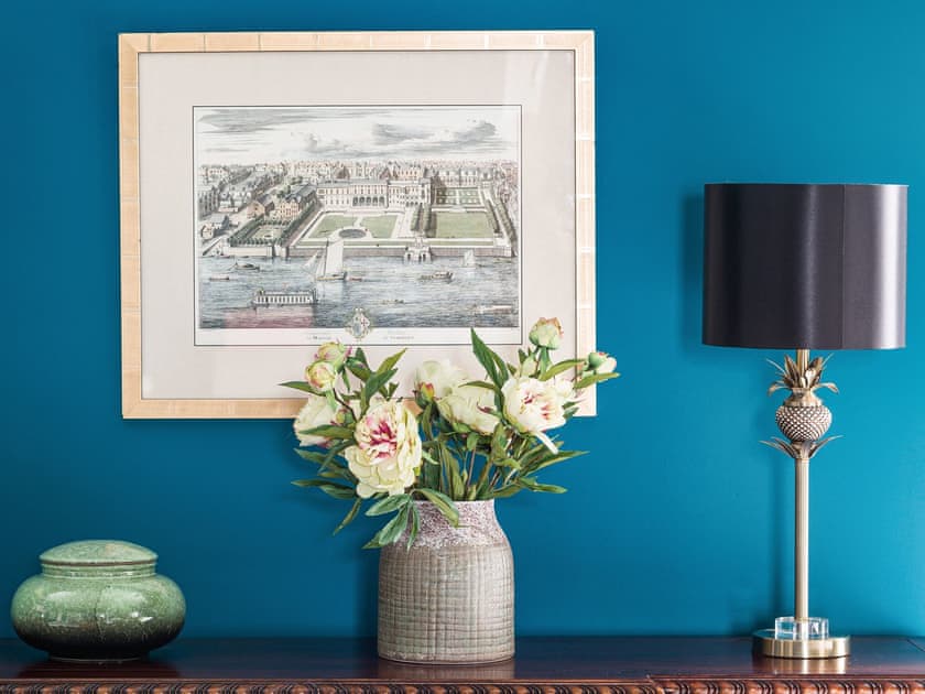 Living room | Apartment 15 - The Judges Lodgings, Gloucester
