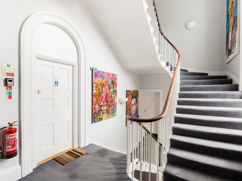 Hallway | Apartment 11 - The Judges Lodgings, Gloucester