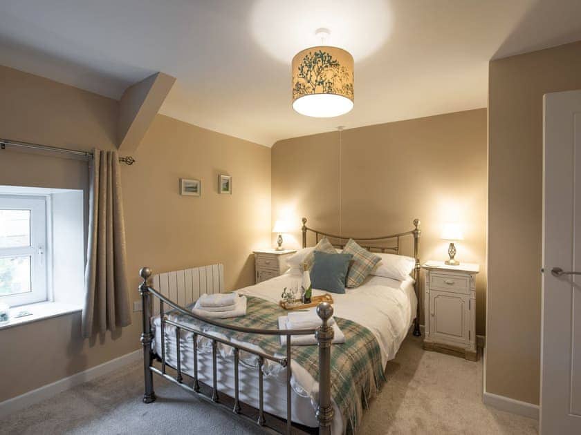 Double bedroom | Y Bwthyn, Llanrhystud