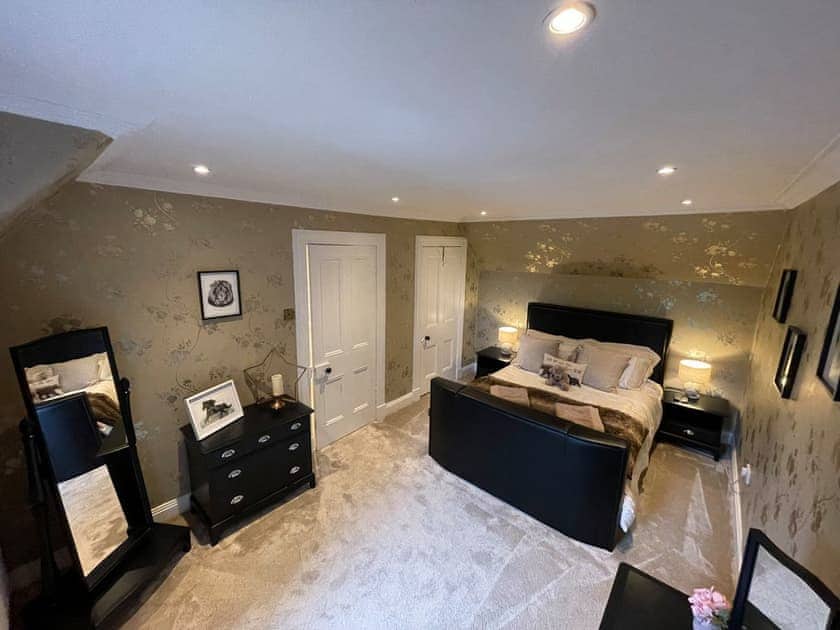 Bedroom | Tennox House - Tennox Farm, Kilbirnie