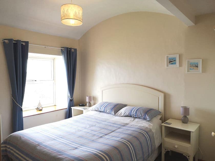 Double bedroom | Seacrest Cottage - Bron Y Wendon Holiday Park, Llanddulas, near Llandudno