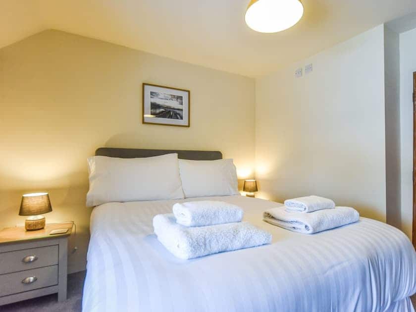 Double bedroom | Chatterbox Cottage - Dukes Cottages, Middleton, near Wirksworth