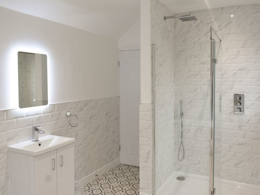 Bathroom | Helvellyn House, Keswick