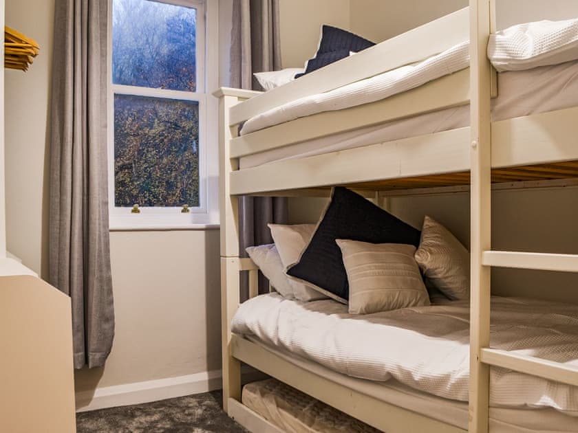 Bunk bedroom | Hazelrigg, Bowness on Windermere