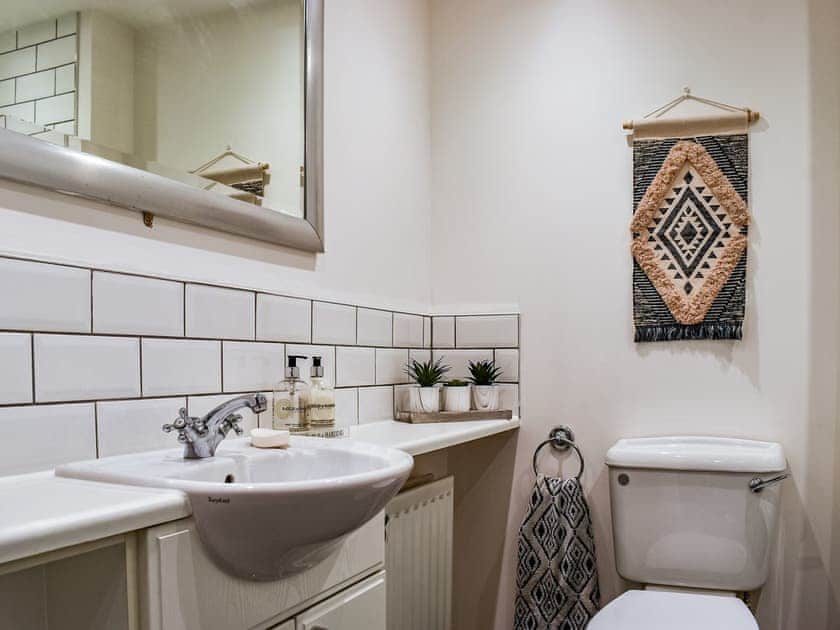 Bathroom | Coopers Townhouse, Weston Super Mare