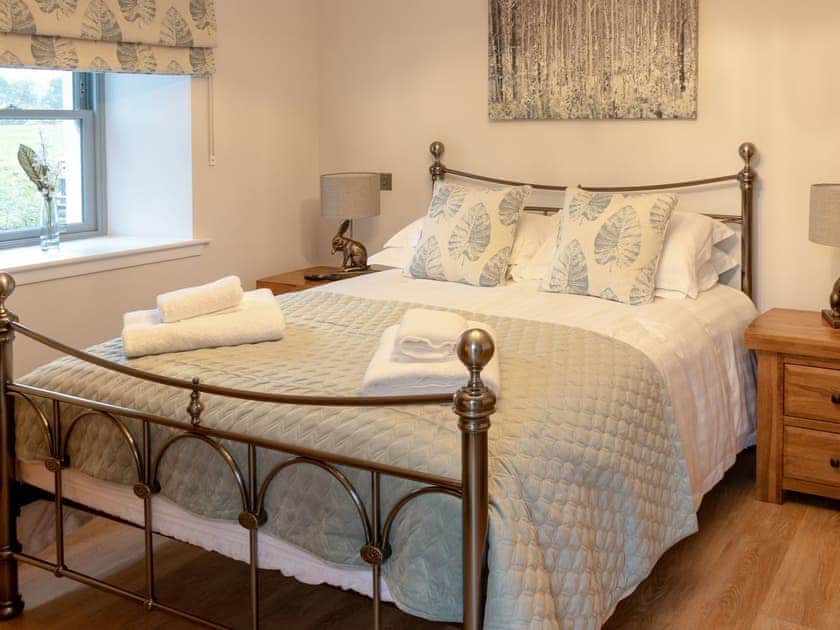 Double bedroom | Slatehouse Cottage - Drumlanrig Castle, Thornhill, near Dumfries