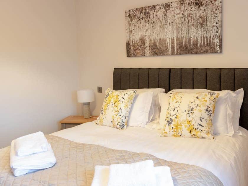 Double bedroom | Slatehouse Cottage - Drumlanrig Castle, Thornhill, near Dumfries