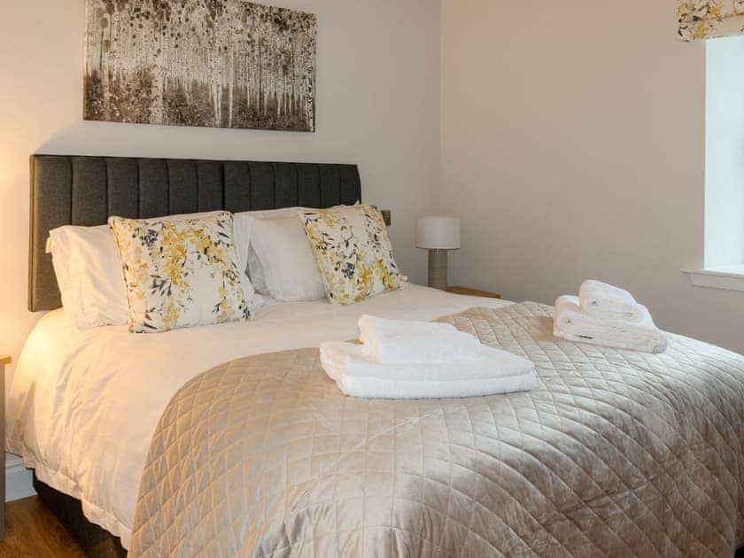 Double bedroom | Slatehouse Cottage - Drumlanrig Castle, Thornhill, near Dumfries