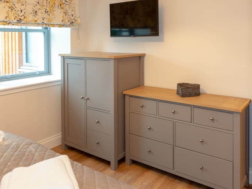 Double bedroom | Slatehouse Cottage - Drumlanrig Castle, Thornhill, near Dumfries