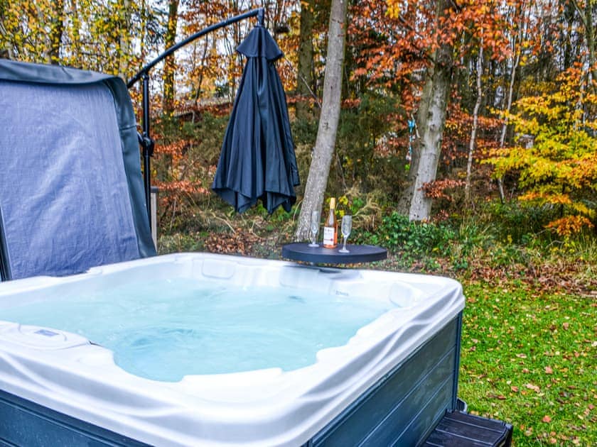 Hot tub | Moonlight Lodge, Swarland, near Alnwick