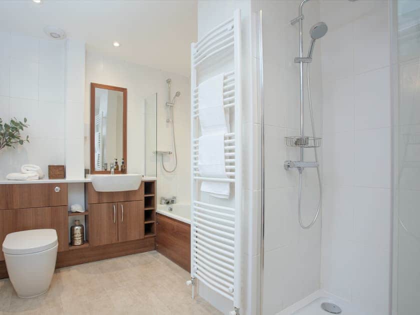Family bathroom with bath and large shower  | Haldon View, Lympstone