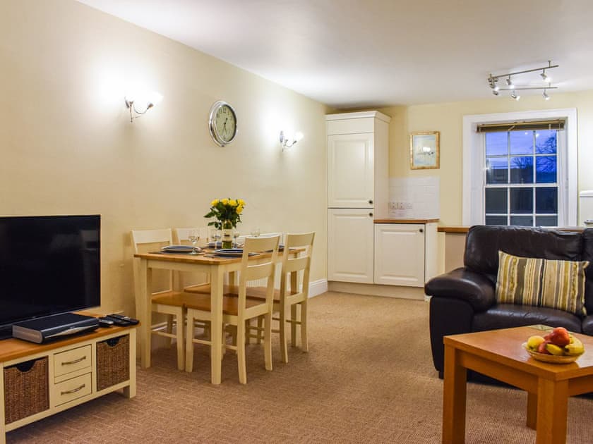 Living room/dining room | Bailey’s Retreat, Sneaton