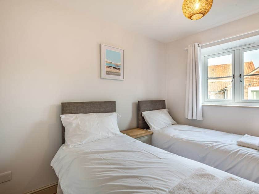 Twin bedroom | River View, Gimingham