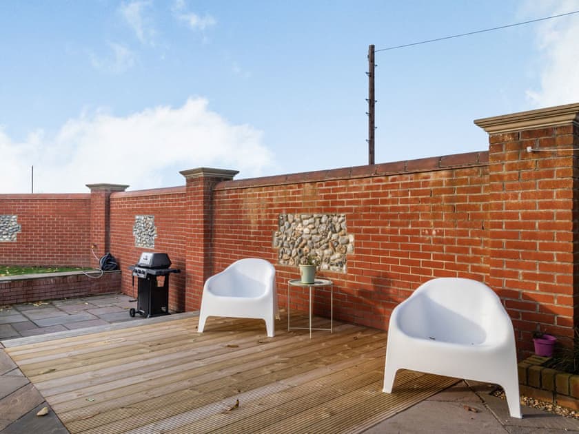 Outdoor area | River View, Gimingham