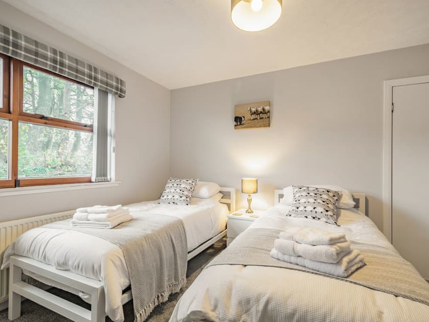 Twin bedroom | Rowan Muir, Crosshouse, near Kilmarnock