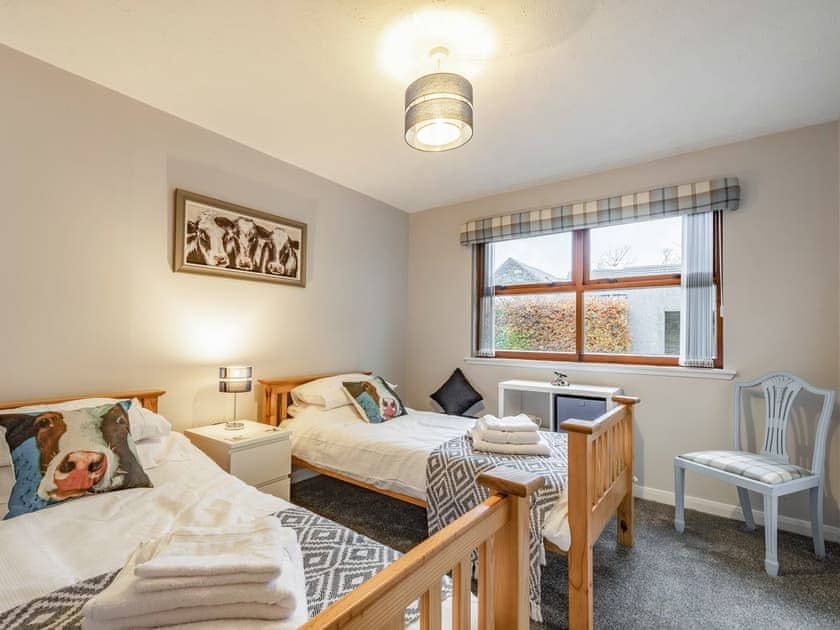 Twin bedroom | Rowan Muir, Crosshouse, near Kilmarnock