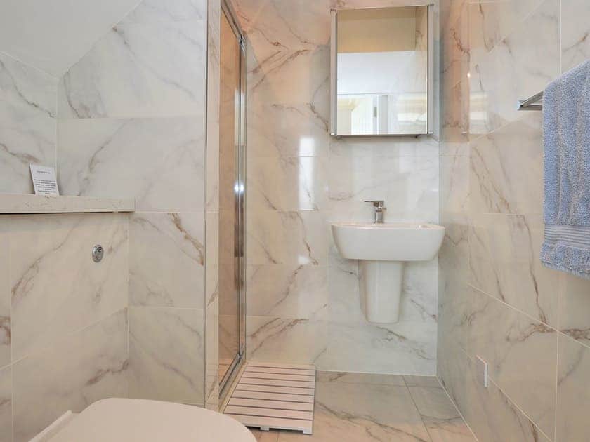 Shower room | Greenlea, Strachur