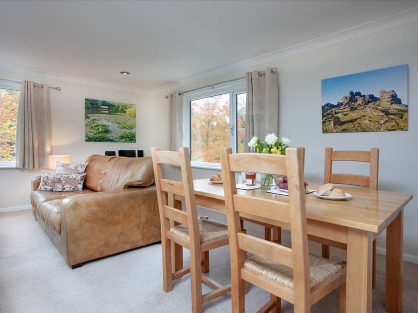Dining Area | Over Lake Apartment - Indio Lake, Bovey Tracey