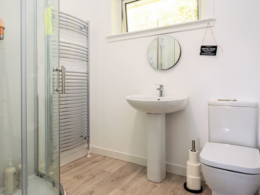 Bathroom | Nursery Cottage, Kilmun