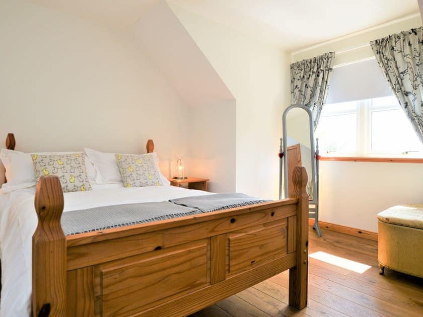 Double bedroom | High Beach Cottage, Kames