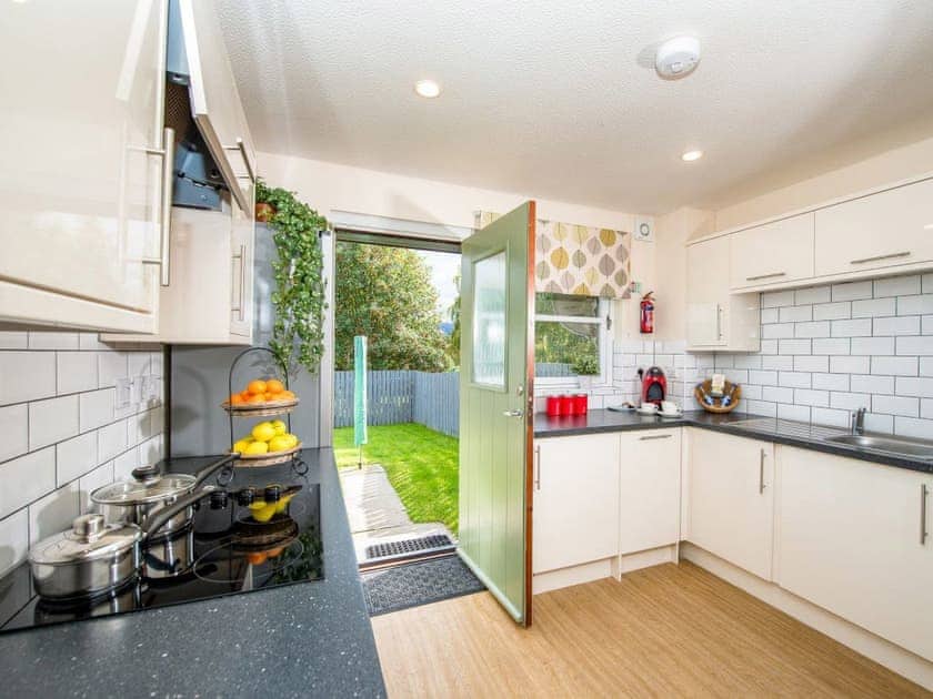 Kitchen | Dalmore - Silverglades Holiday Homes, Aviemore