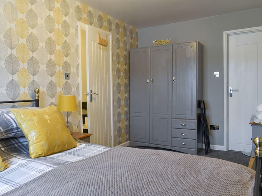 Master bedroom | The Lily Pad, Near Padstow
