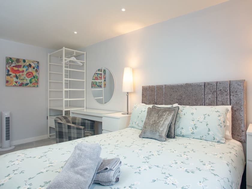 Double bedroom | Montpellier Apartment, Teignmouth