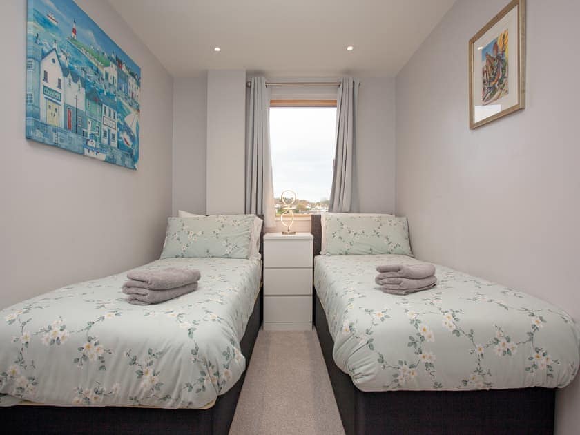 Twin bedroom | Montpellier Apartment, Teignmouth