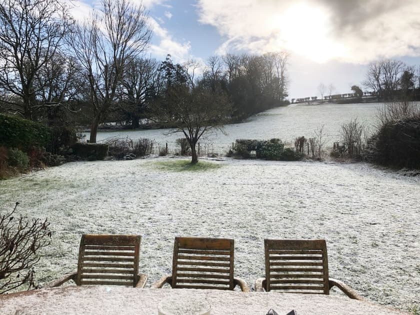 Garden | Peaceful Cottage, Blandford Forum