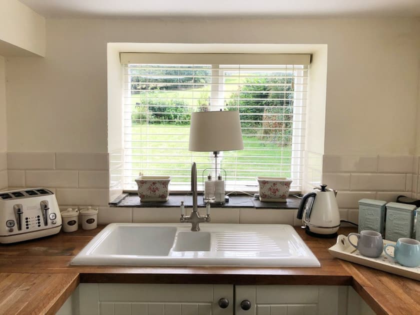 Kitchen | Peaceful Cottage, Blandford Forum