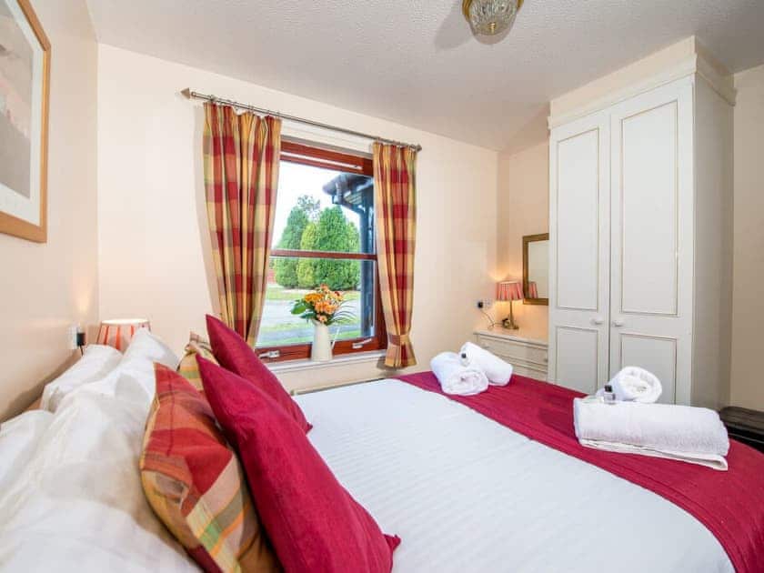 Double bedroom | Munro View - Silverglades Holiday Homes, Aviemore