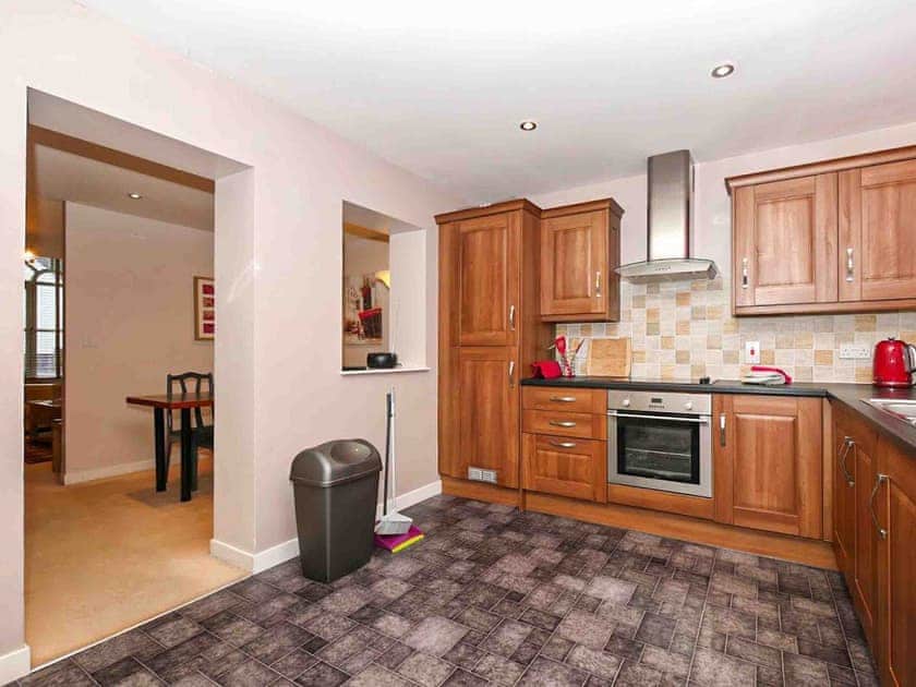 Kitchen | Larrach Beag - Silverglades Holiday Homes, Aviemore