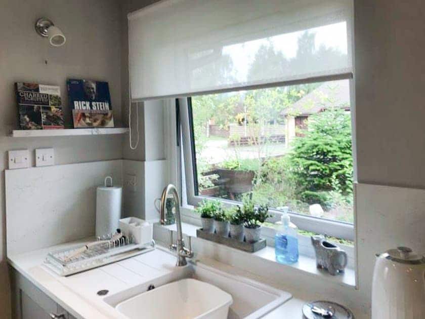 Kitchen | Snowy Owl Lodge - Silverglades Holiday Homes, Aviemore