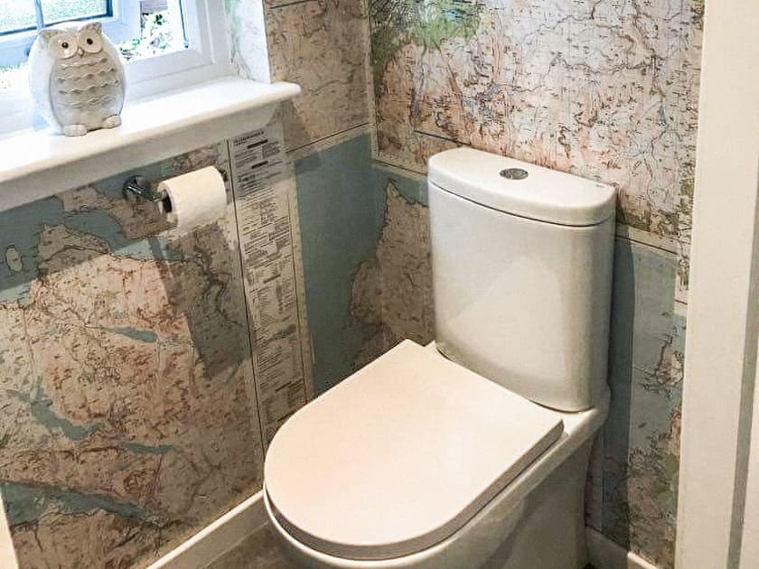 Bathroom | Snowy Owl Lodge - Silverglades Holiday Homes, Aviemore