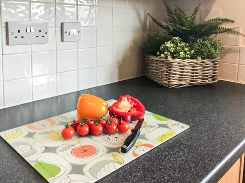 Kitchen | Birchdale Cottage - Silverglades Holiday Homes, Aviemore
