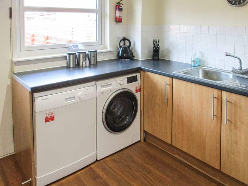 Kitchen | Birchdale Cottage - Silverglades Holiday Homes, Aviemore
