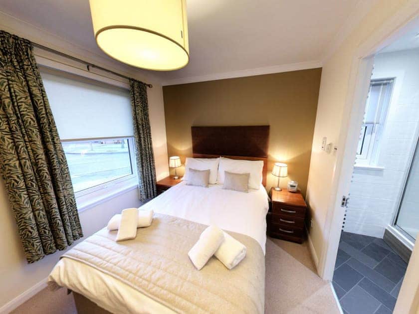 Double bedroom | Birchdale Cottage - Silverglades Holiday Homes, Aviemore